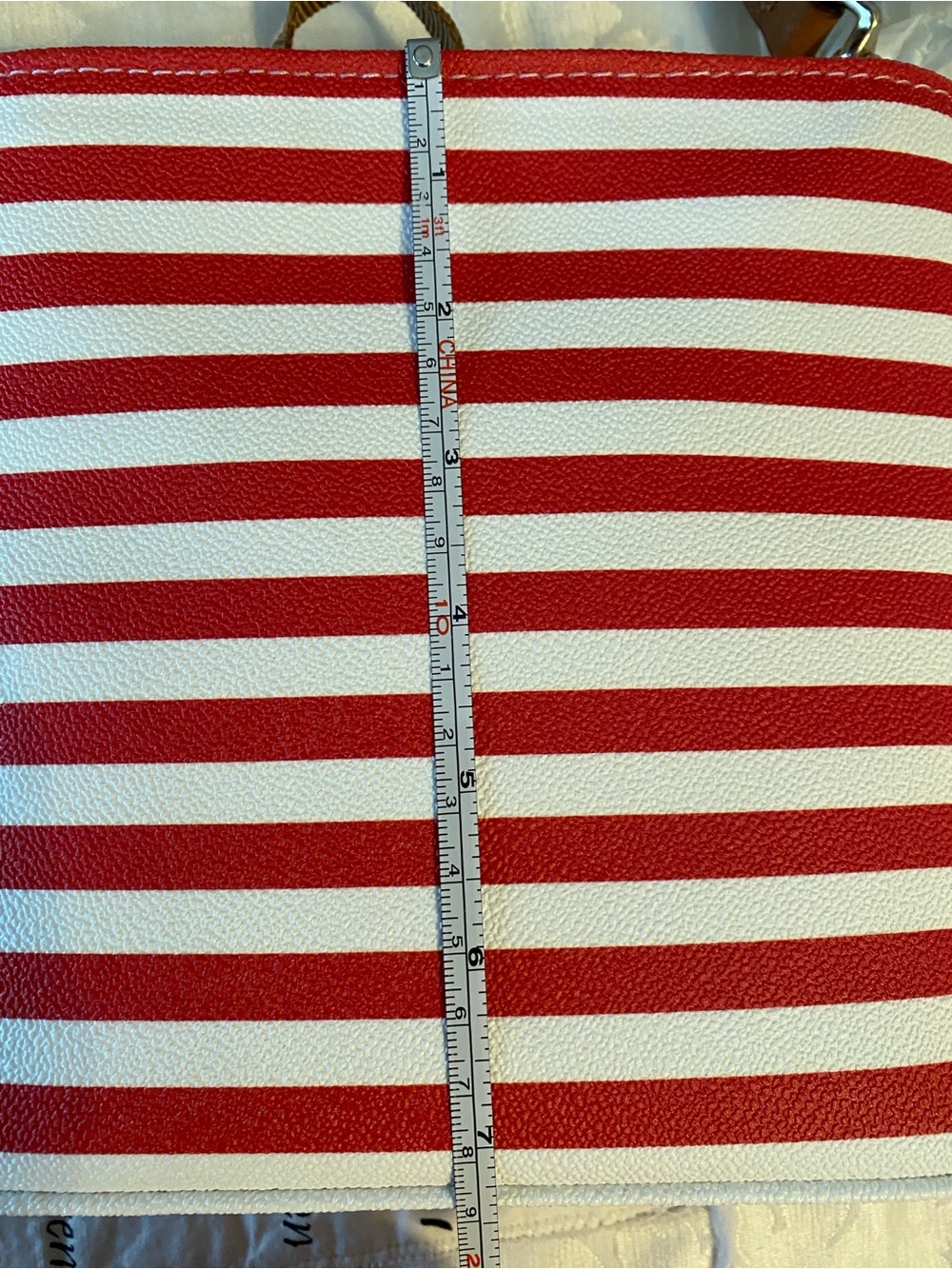 Dooney & Bourke Red and Cream Striped Crossbody Bag NWT - Picture 3 of 16